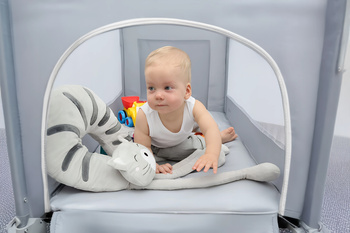 SEVERNO Cestovní postýlka skládací přístavná Close To Mommy šedá 125x65cm